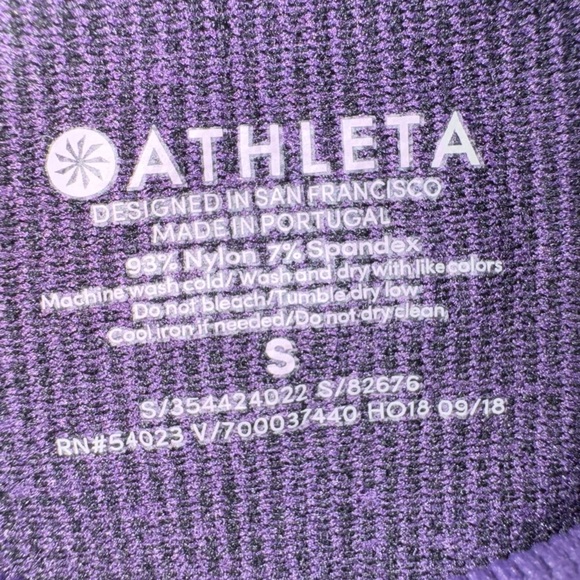 Athleta Flurry base layer ombré turtleneck. worn once. Size Small EUC - Picture 9 of 10